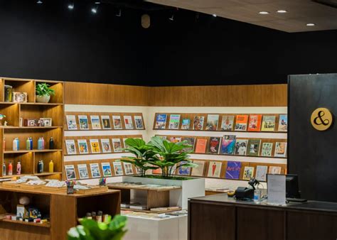 book stores in jakarta