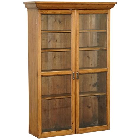 Bookcase With Doors Pine