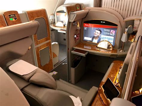 booking seats on emirates flights