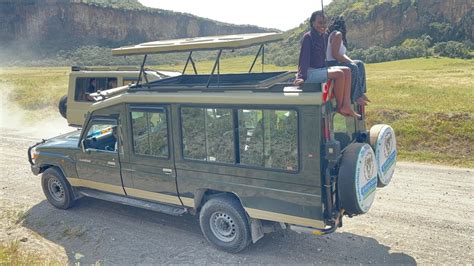 Booking Tours in Kenya