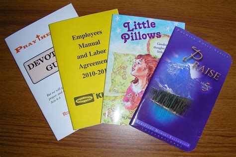 booklet meaning in tamil with example