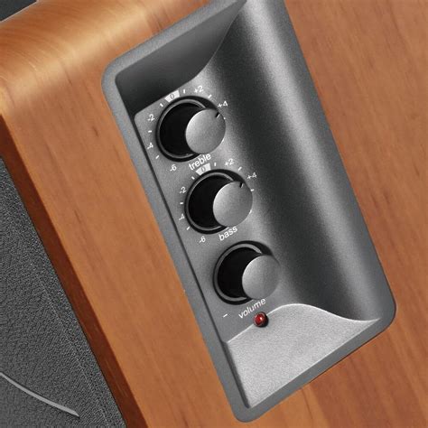 Bookshelf Speakers With Sub Out