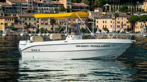 Mit dem Riva Boot auf dem Gardasee YouTube