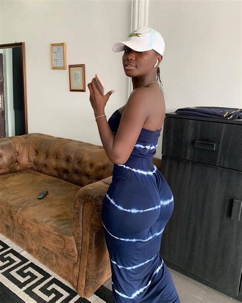 bootylicious 28   bitch please