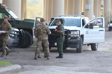 border patrol eagle pass texas
