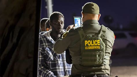 border patrol releases immigrants