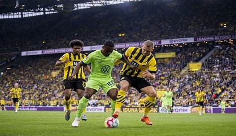 Fußball-Bundesliga: Borussia Dortmund siegt gegen den VfL Wolfsburg