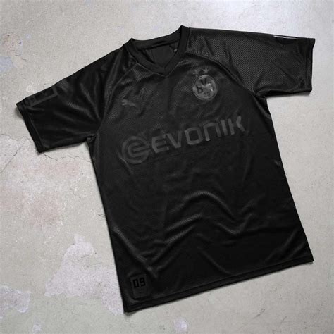 borussia dortmund blackout kit