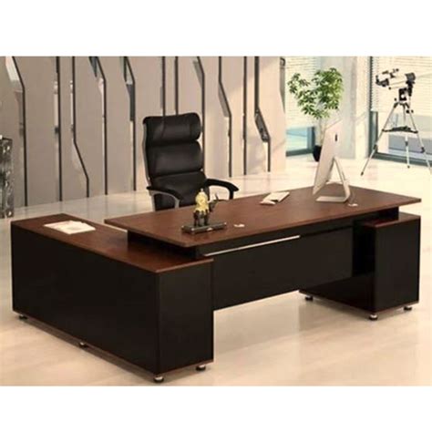Boss Office Table Size