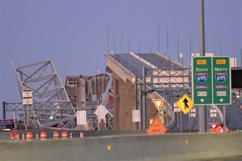 boston bridge collapse death toll