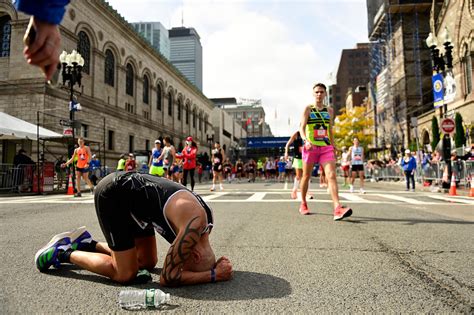 boston marathon 2021 finish line live