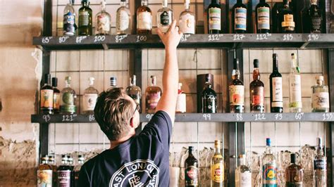 bottle shops in melbourne cbd