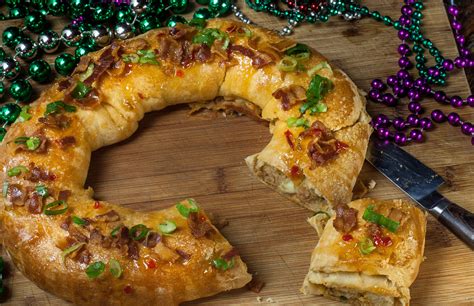 The Best Boudin King Cake Recipes, Perfect For Mardi Gras Celebrations