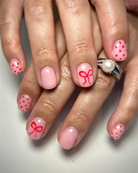bow nail designs simple