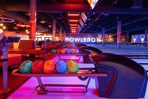 Bowlero Aurora: Discover the Hidden Gem