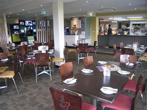 box hill golf club bistro