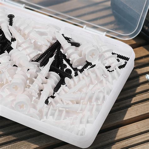 Box Of Sheetrock Screws