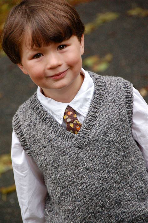 Boy Sweater Vest Knitting Pattern