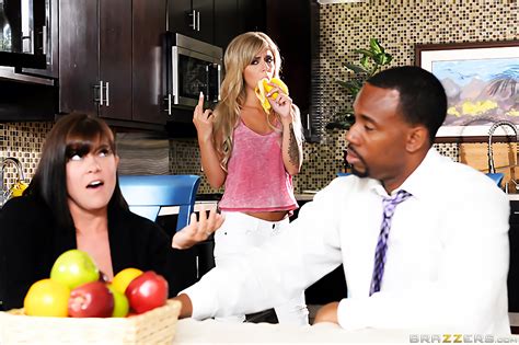 boyfriend black moms