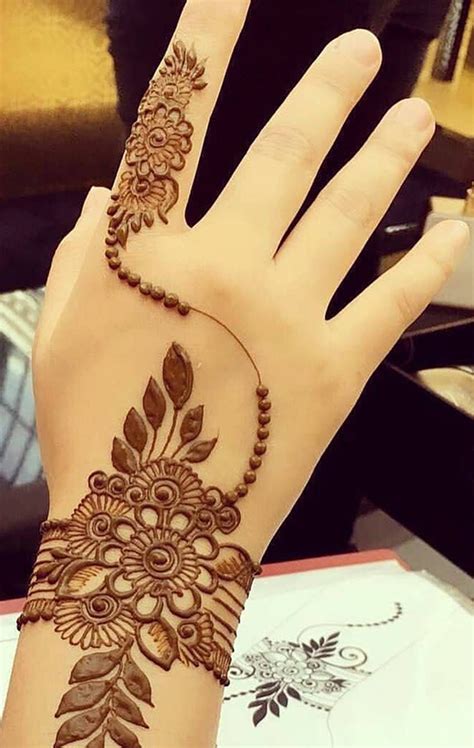 Bracelet Mehndi Design 2018