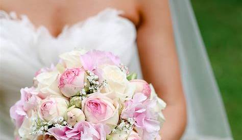 Brautstrauß aus roten Rosen Heiraten mit braut.de