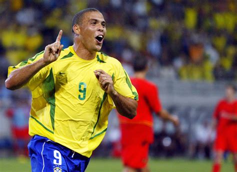 brazil national football team ronaldo