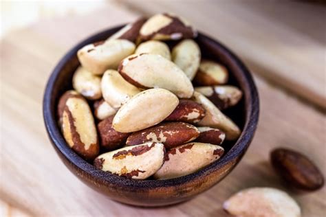 brazil nuts selenium reddit