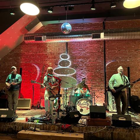 Bread And Circus Brookline