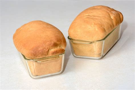 Bread Glass Pan