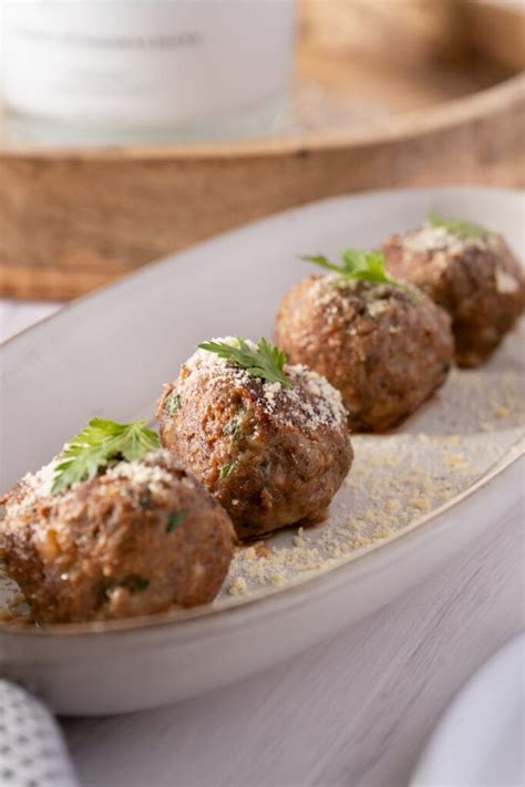 Bread Instead Of Breadcrumbs In Meatballs