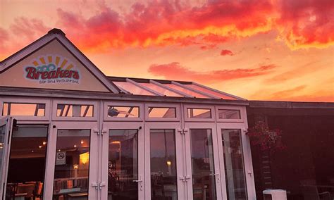 Breakers Bar And Restaurant