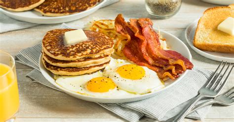 breakfast at pigeon forge