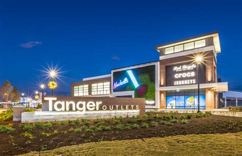 Breakfast At Tanger Outlet