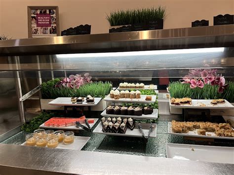 breakfast buffet medicine hat