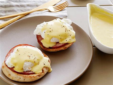 Breakfast With Hollandaise
