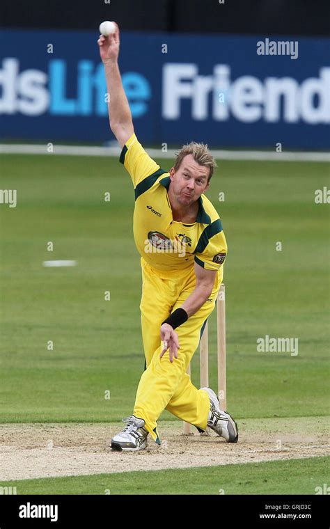 Brett Lee Bowling