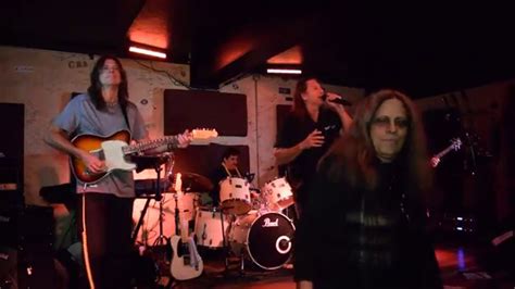 brianas backyard bbq