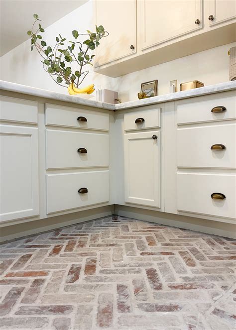 50 Classy Living Room Floor Tiles Design Ideas ROUNDECOR Brick