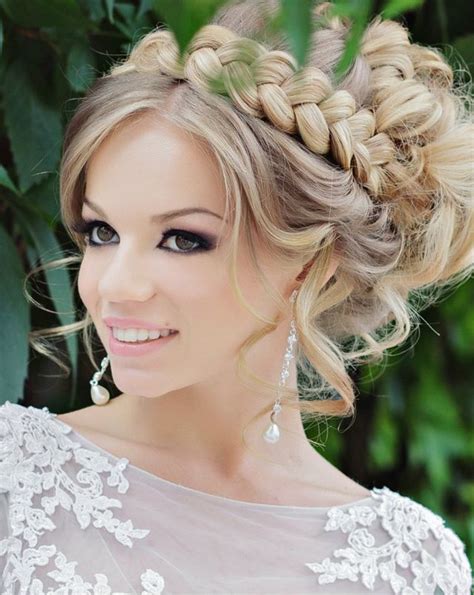 This Bridal Hairstyle For Medium Length Hair For New Style