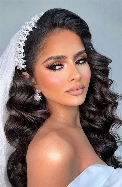 Beautiful wedding makeup ideas for stylish brides Beautiful wedding