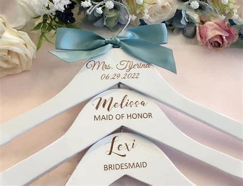 30+ Bride Wedding Hanger