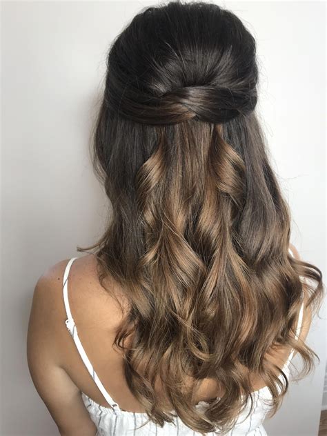 Free Bridesmaid Hair Half Up Medium Length With Simple Style