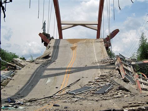 bridge collapse in china
