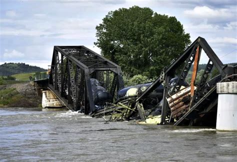 bridge collapse in yellowstone