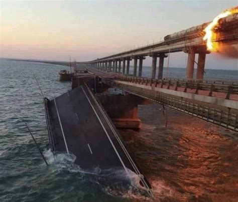 bridge in crimea destroyed