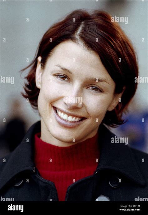 bridget moynahan 2003