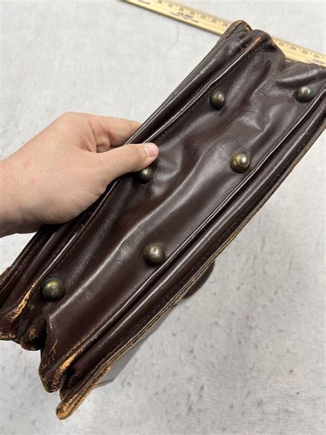 Briefcase Leather Type Iv