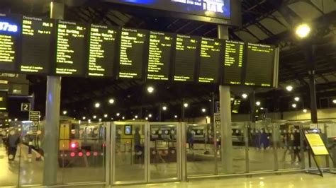 brighton station live departures