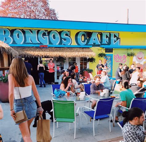 bring fido restaurants