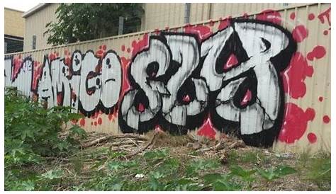 Melbourne graffiti: City Council splurging to clean up unsafe-looking